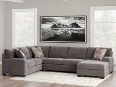 Newellen Sectional