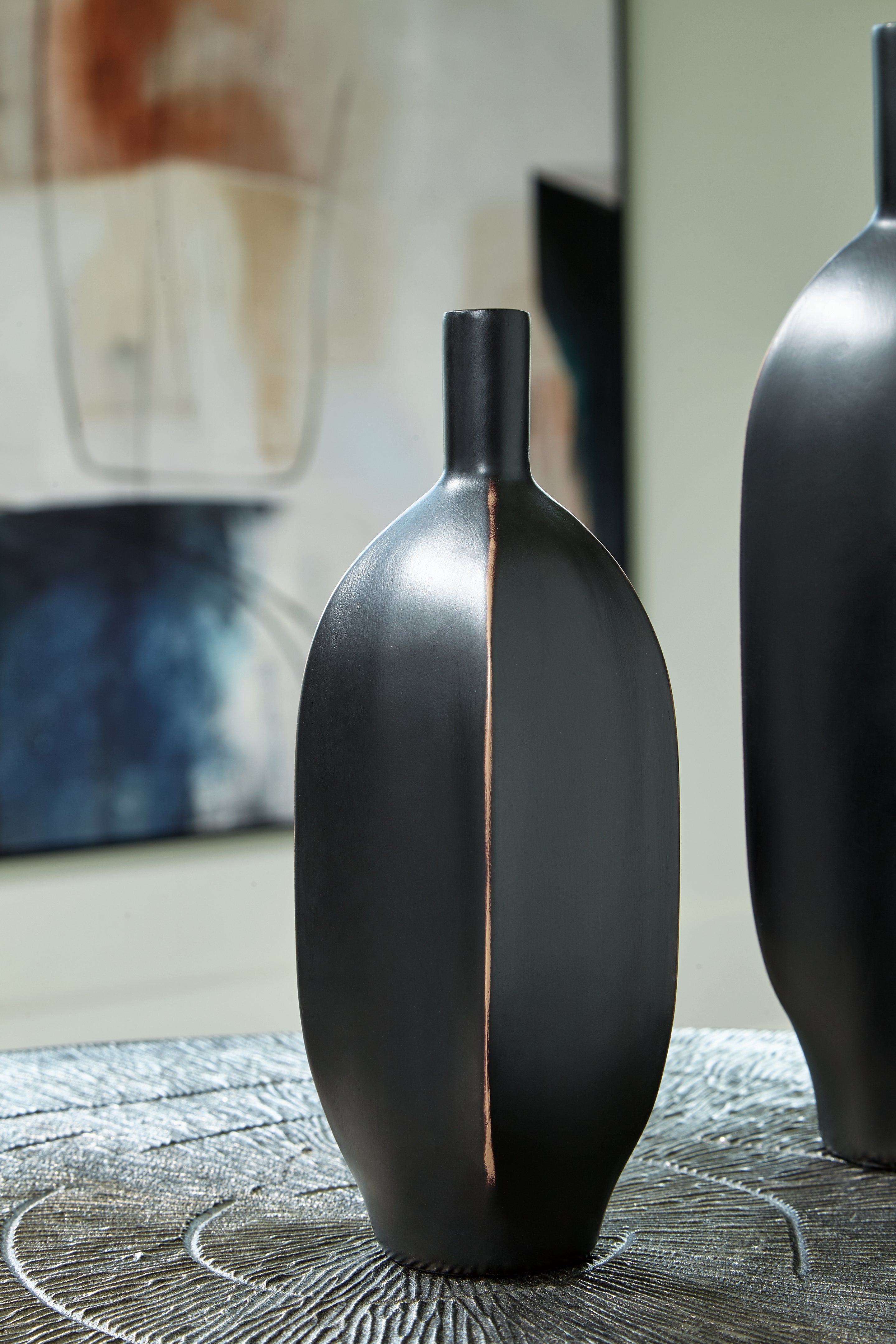 Prime Furniture - Ashley Furniture - Rhaveney Vase - Vase (3/CS) / Black - A2000550