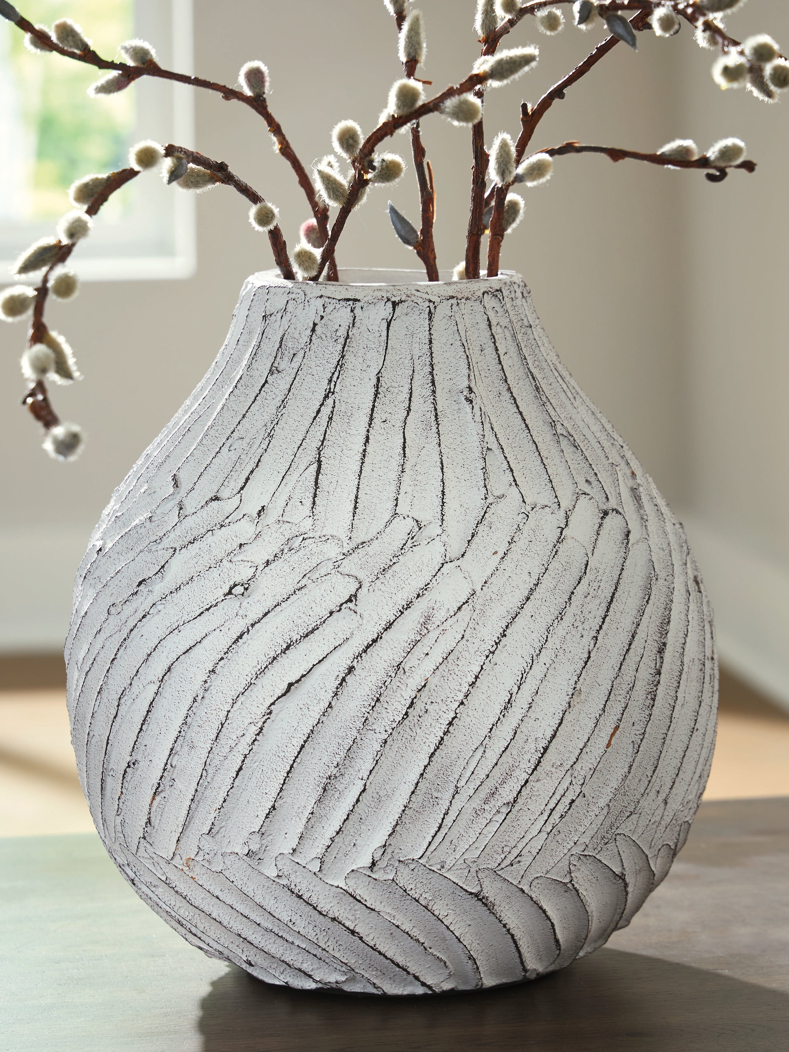 Prime Furniture - Ashley Furniture - Shelvie Vase - Vase / Distressed White - A2000848