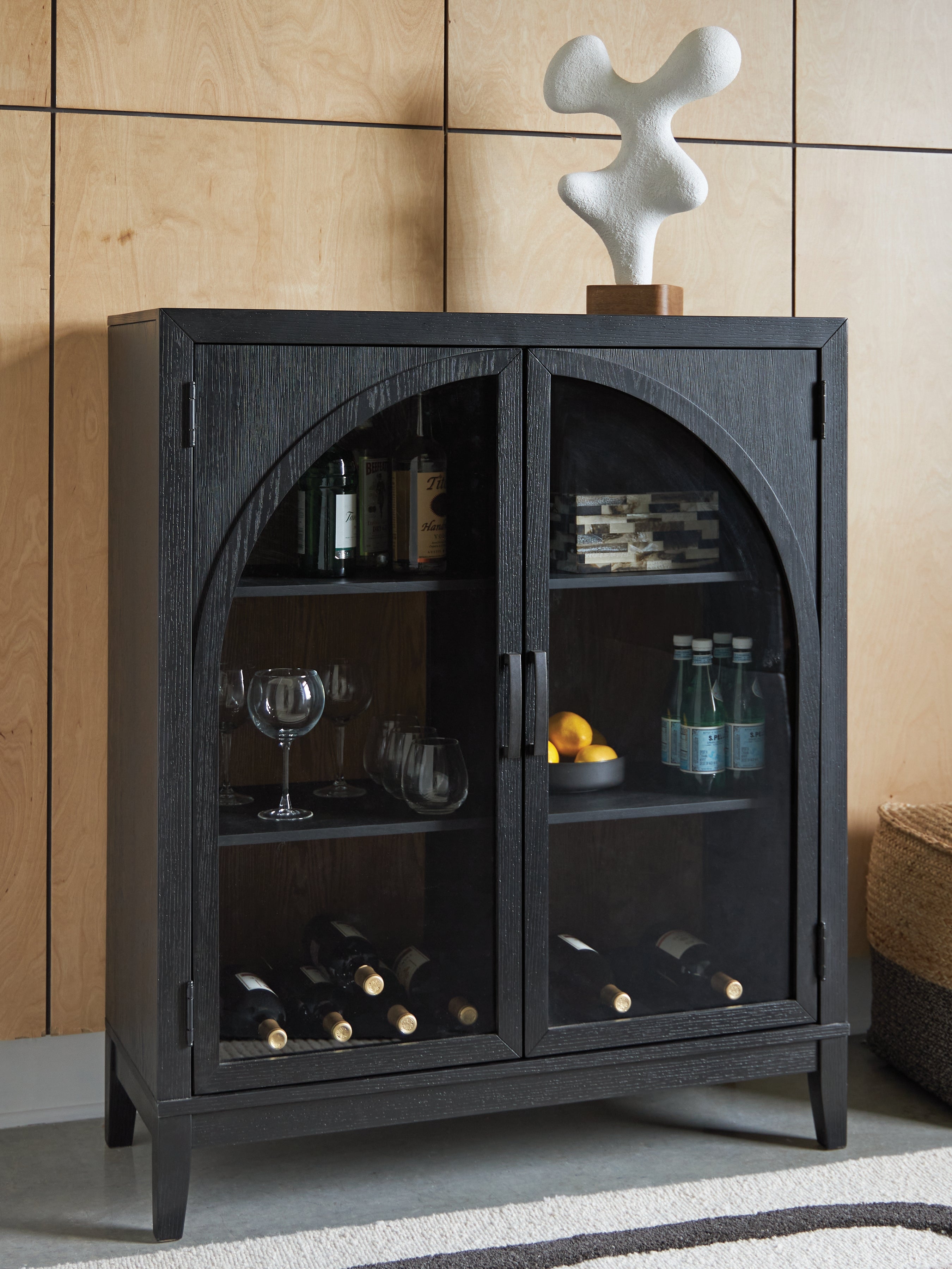Prime Furniture - Ashley Furniture - Armenleigh Accent Cabinet - Bar Cabinet / Black/Brown - A4000702
