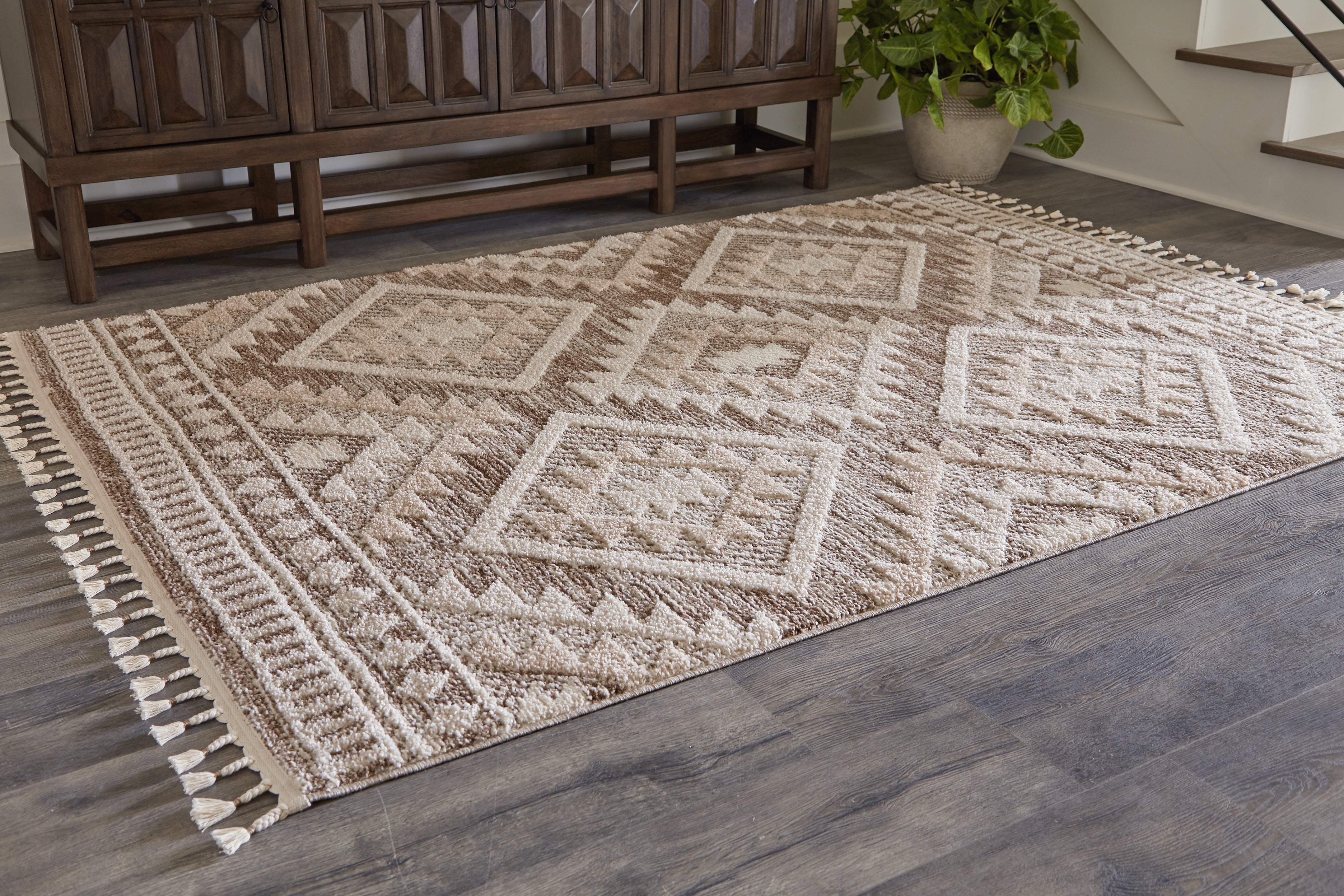 Prime Furniture - Ashley Furniture - Odedale Rug - 8' x 10' Rug / Tan/Cream - R406061