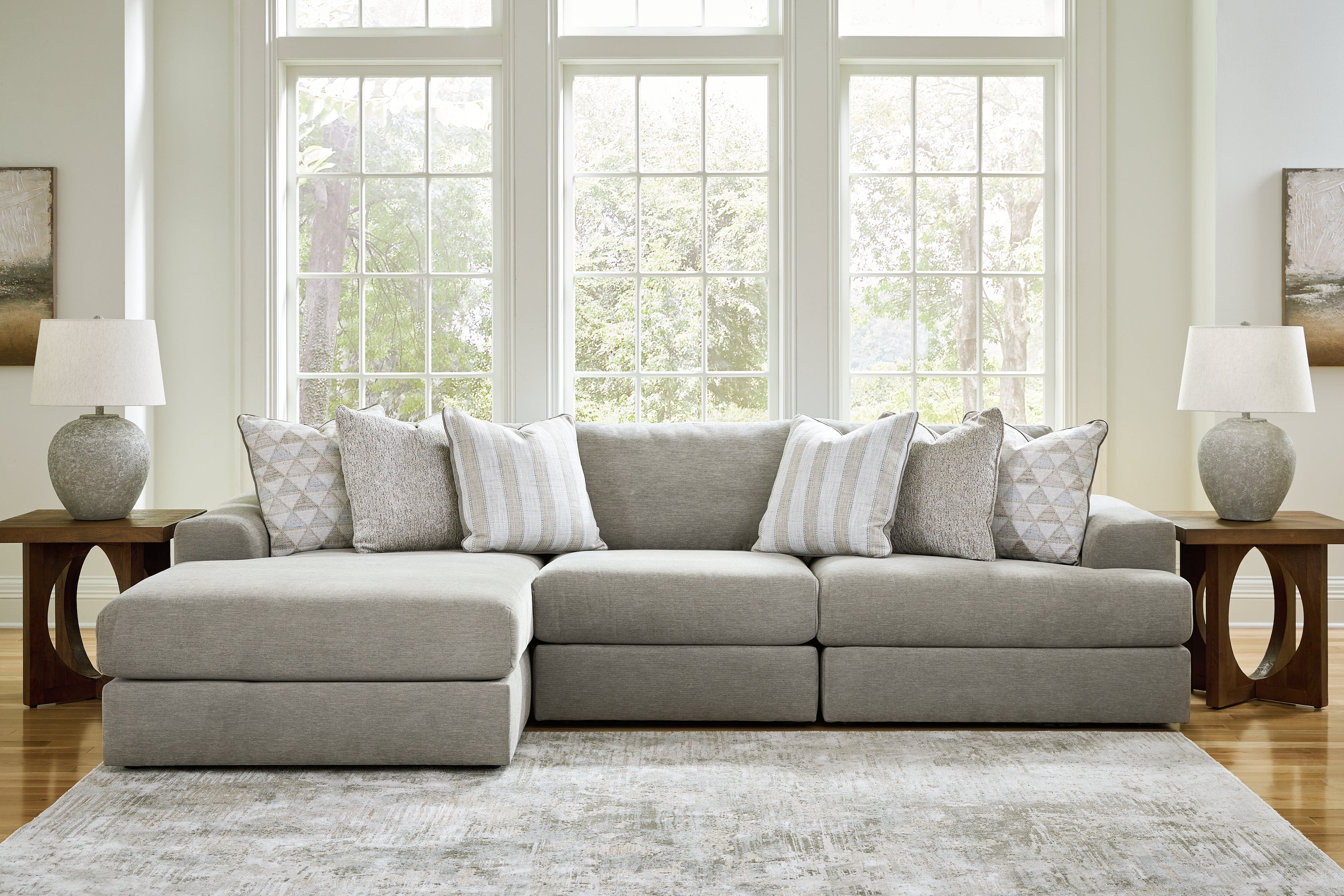 Prime Furniture - Ashley Furniture - Avaliyah Sectional - RAF 3-Piece Sectional with Chaise / Ash - 58103S3