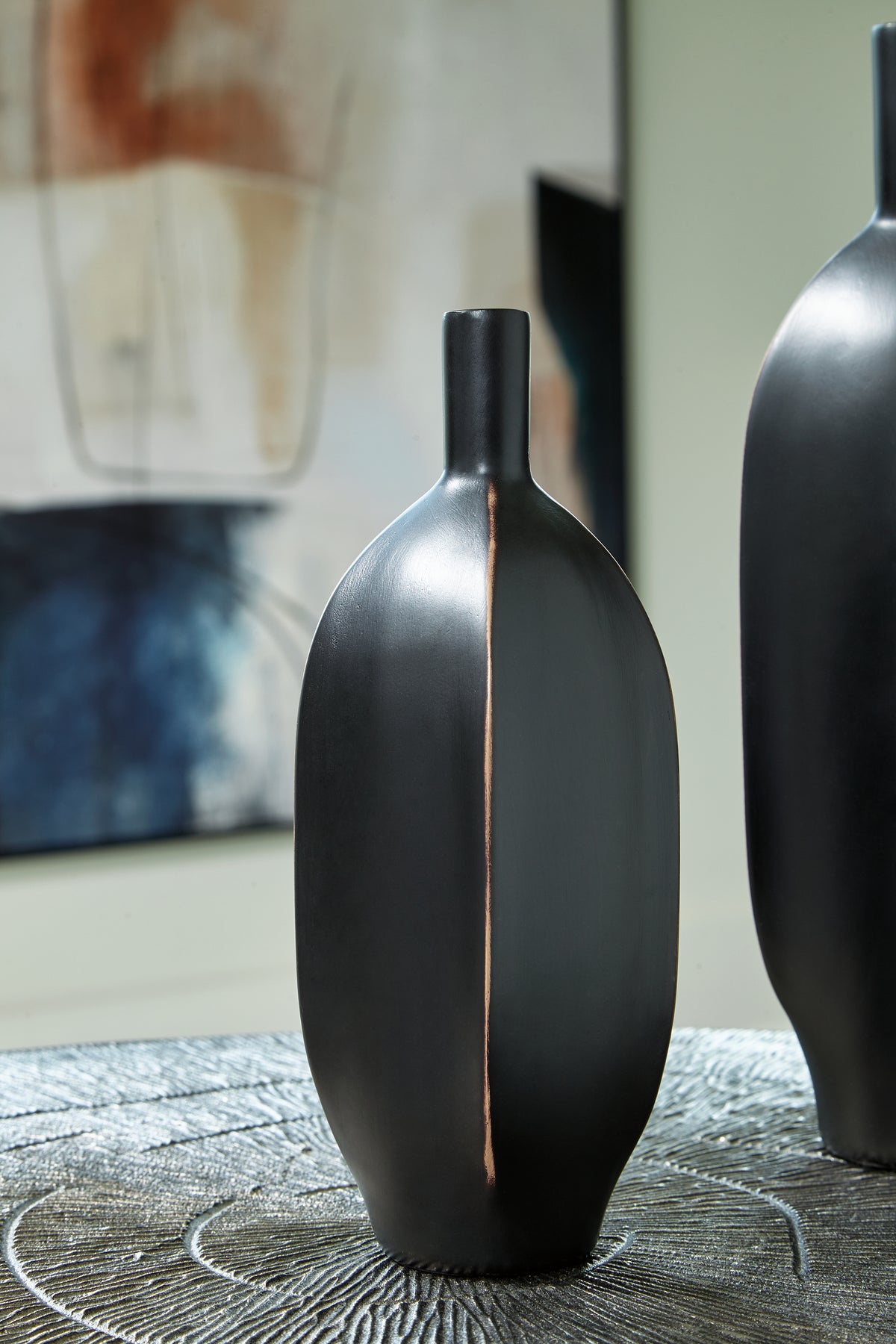 Prime Furniture - Ashley Furniture - Rhaveney Vase - Vase (3/CS) / Black - A2000550