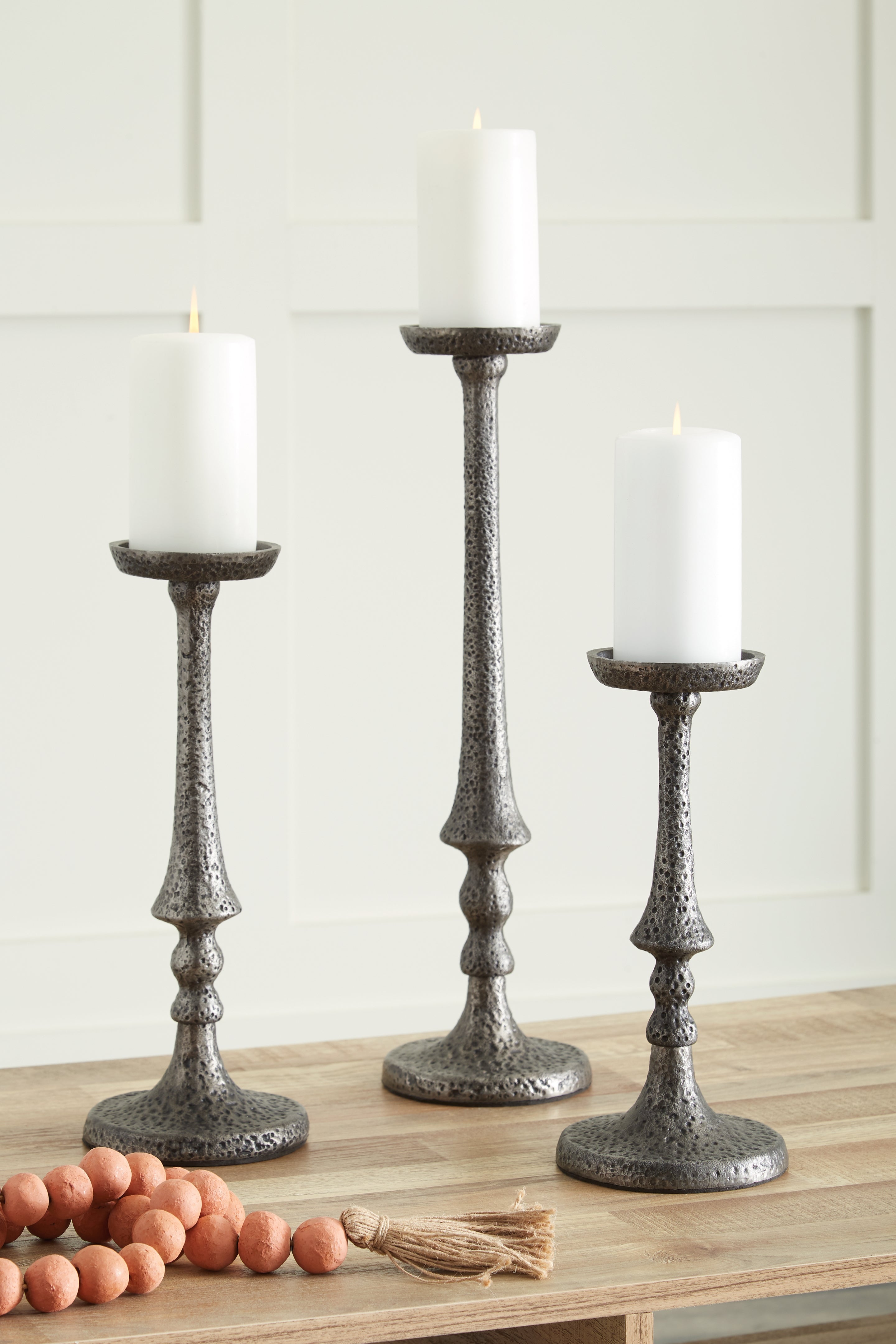Prime Furniture - Ashley Furniture - Eravell Candle Holder - Candle Holder Set (3/CN) / Pewter Finish - A2000584