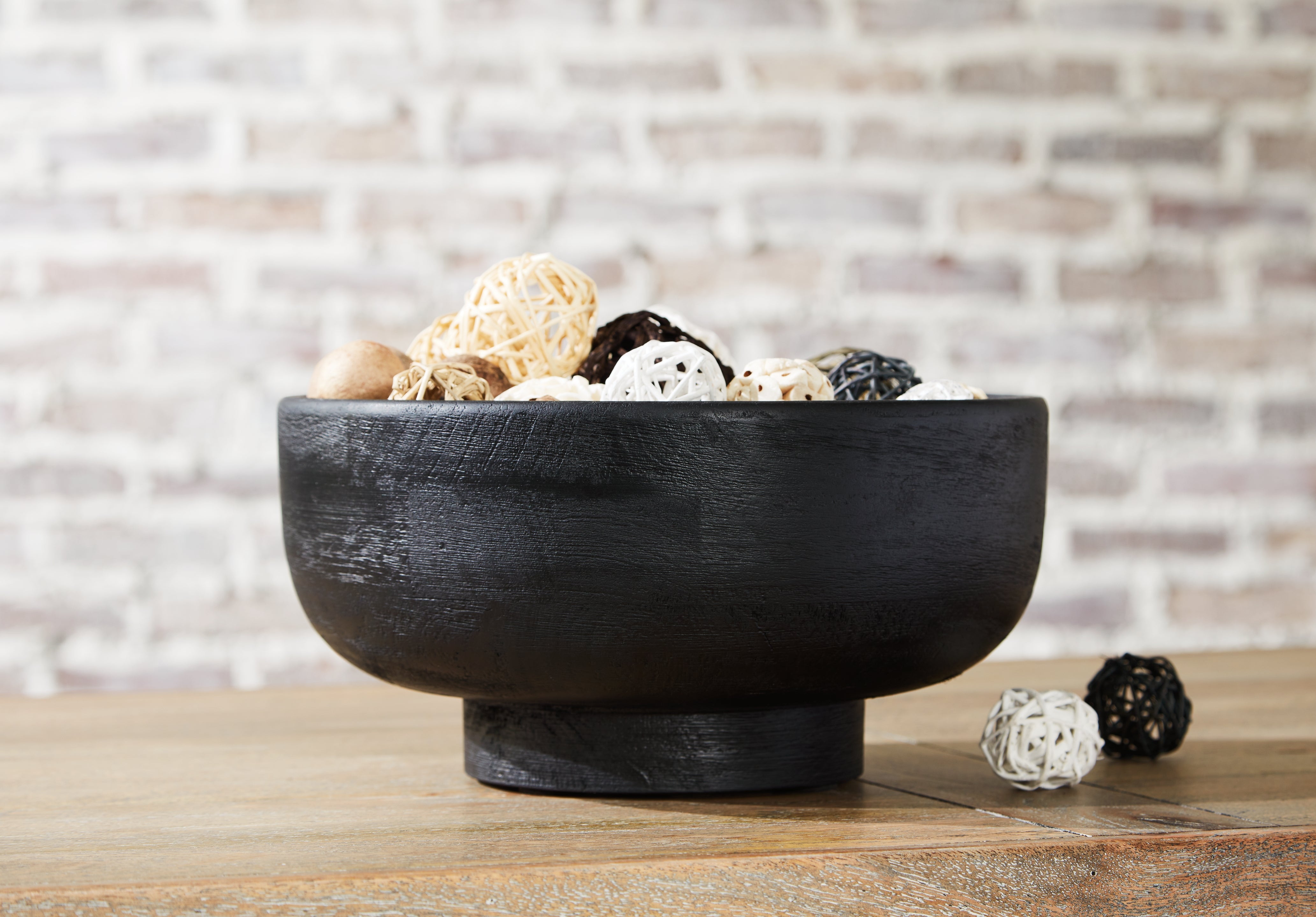 Prime Furniture - Ashley Furniture - Brynnington Bowl - Bowl / Black - A2000611