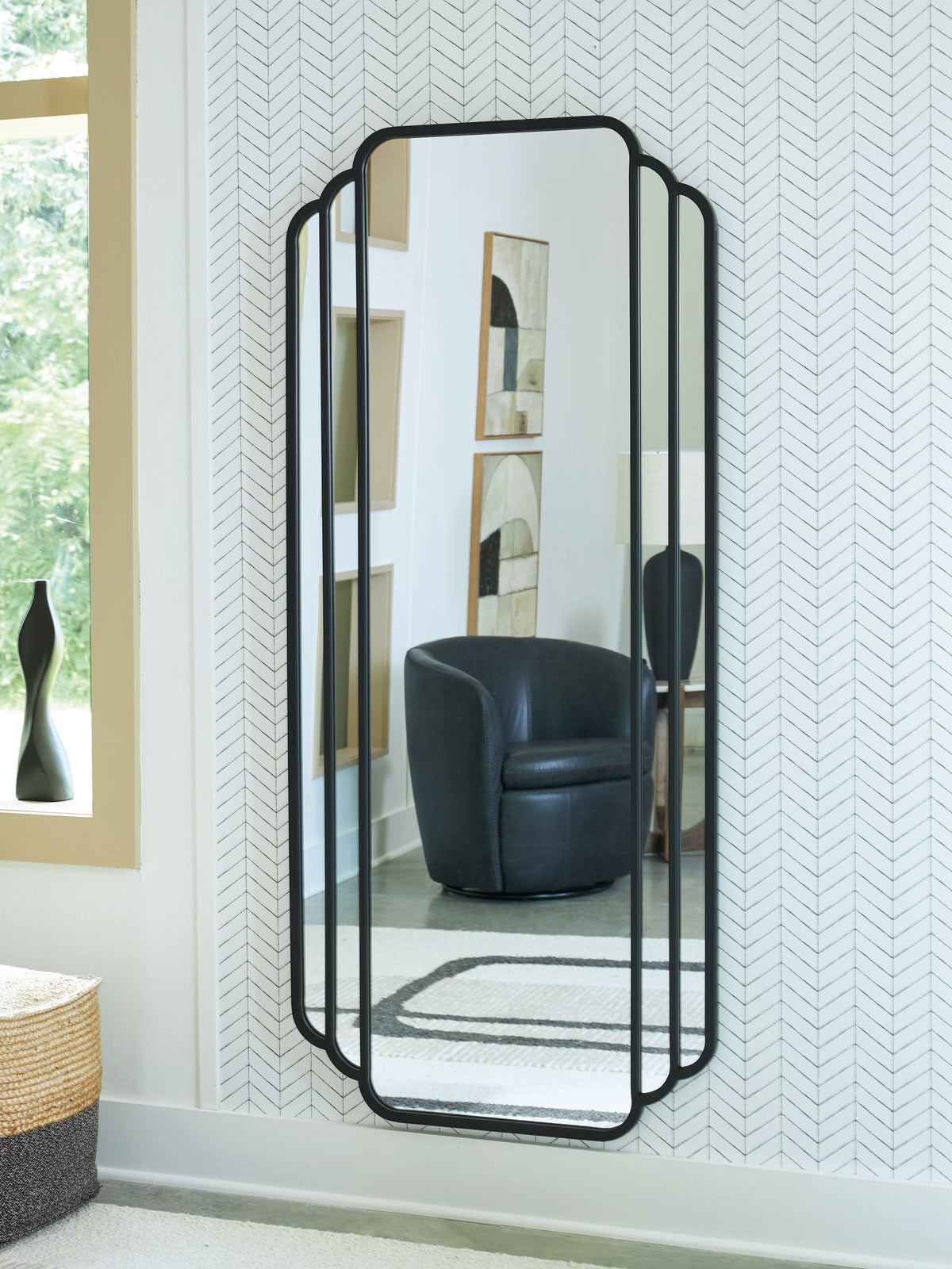 Prime Furniture - Ashley Furniture - Antigone Mirror - Floor Mirror / Black - A8010434