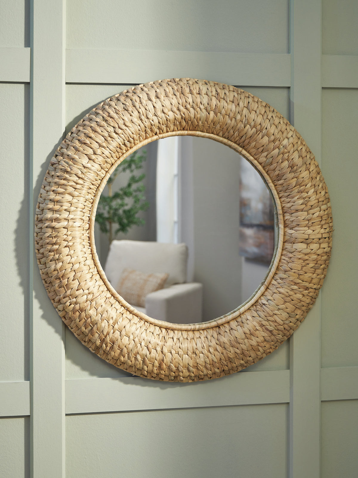 Prime Furniture - Ashley Furniture - Briggsburg Mirror - Accent Mirror / Natural - A8010437