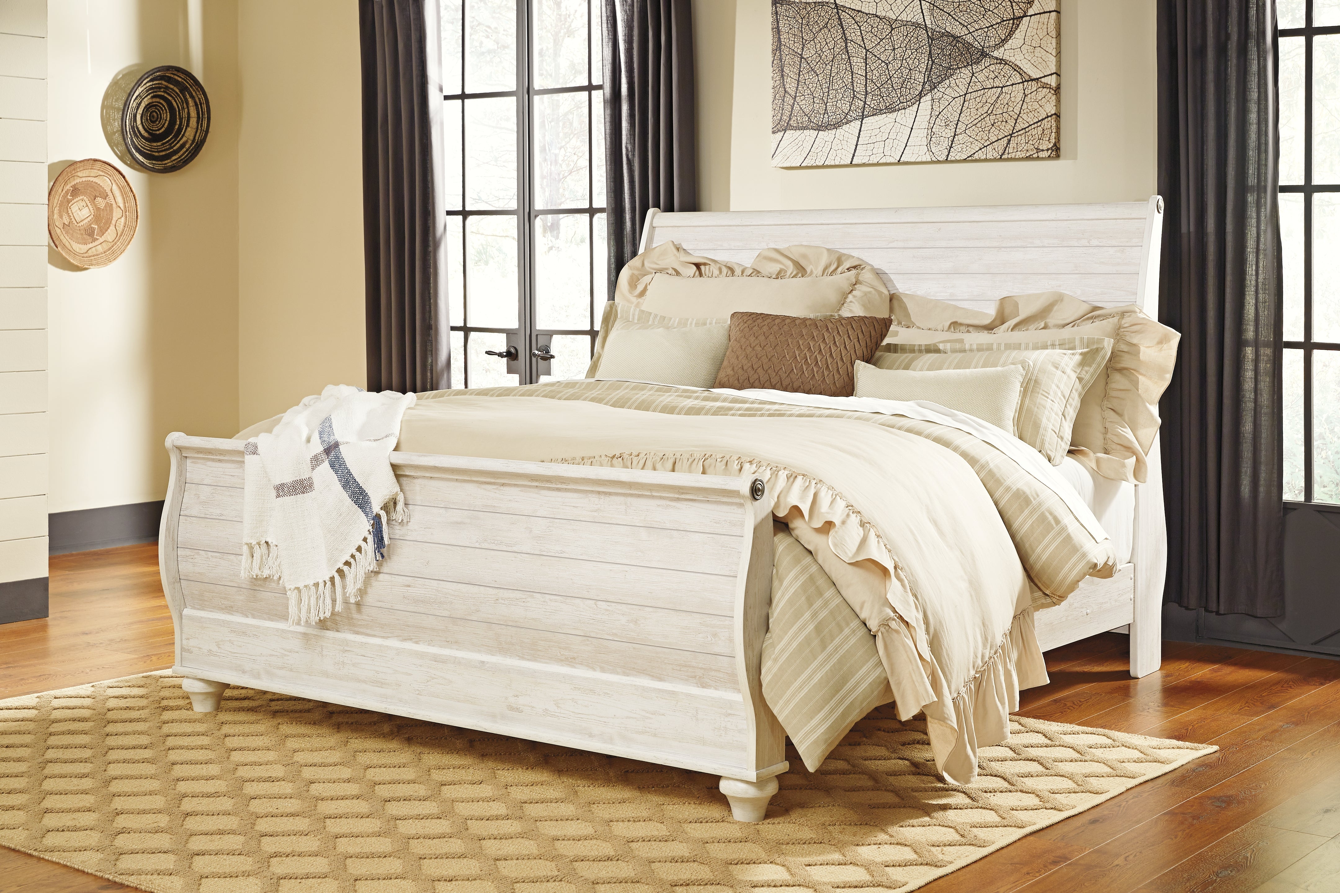 Prime Furniture - Ashley Furniture - Willowton Bedroom - Queen Sleigh Bed / Whitewash - B267B4