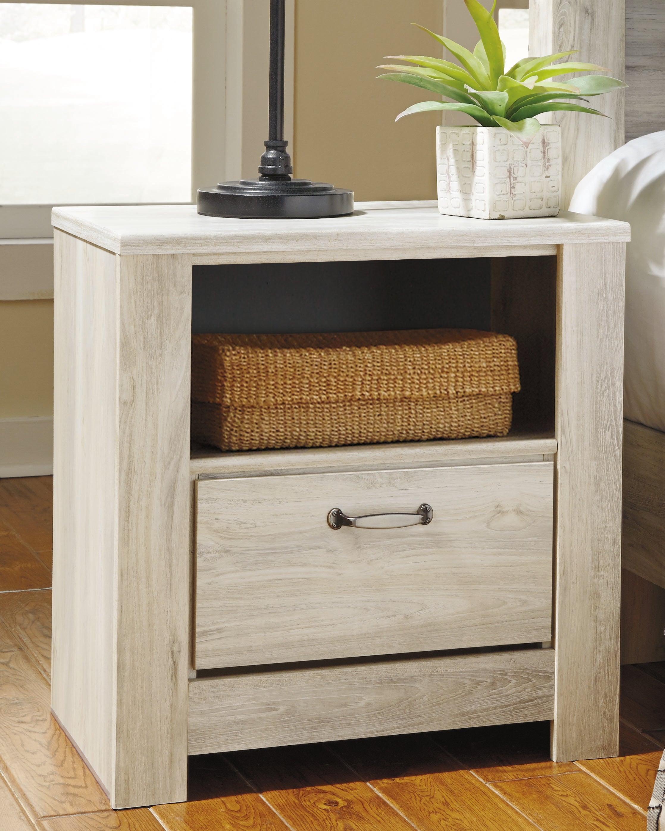 Prime Furniture - Ashley Furniture - Bellaby Bedroom - One Drawer Night Stand / Whitewash - B331-91