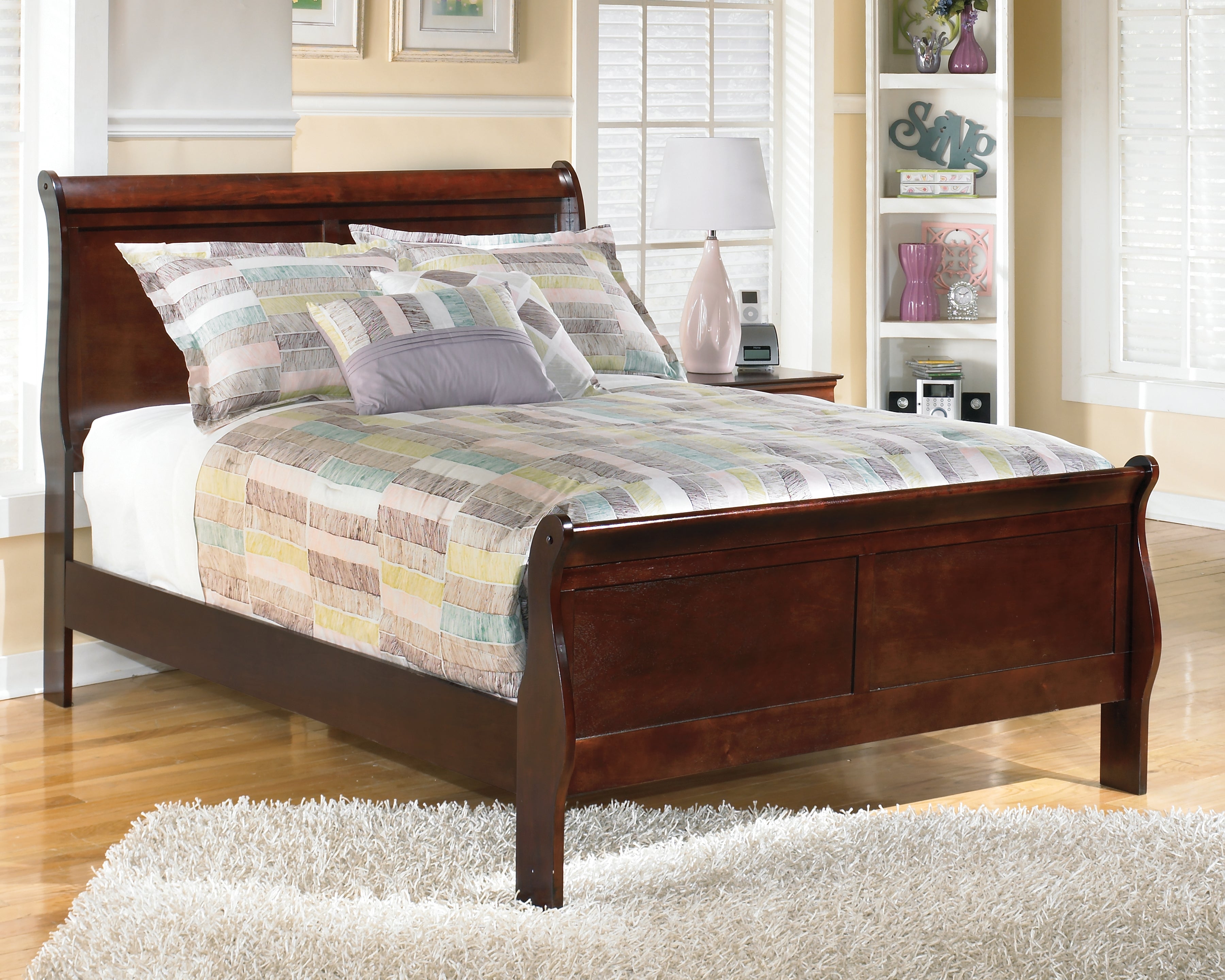 Prime Furniture - Ashley Furniture - Alisdair Bedroom - Full Sleigh Bed / Reddish Brown - B376B4
