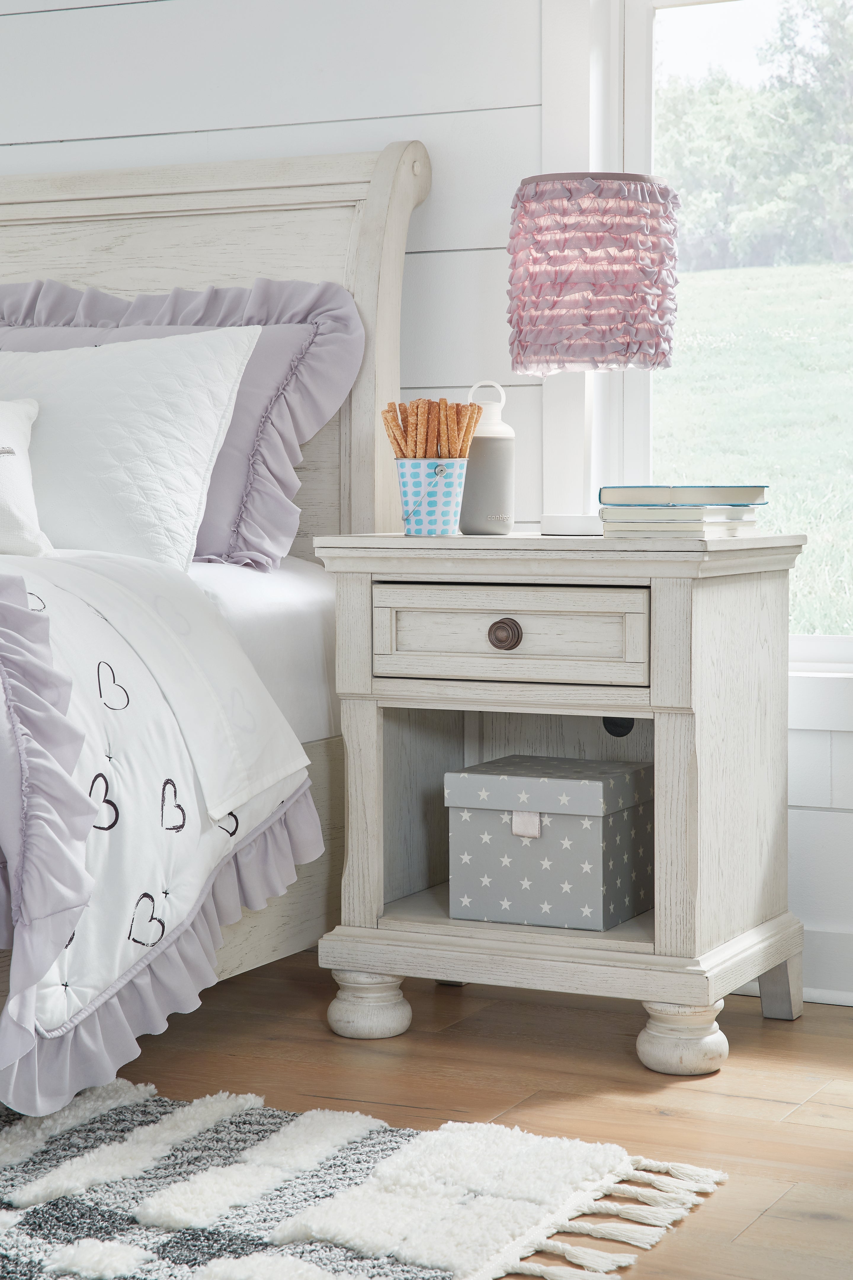 Prime Furniture - Ashley Furniture - Robbinsdale Bedroom - One Drawer Night Stand / Antique White - B742-91