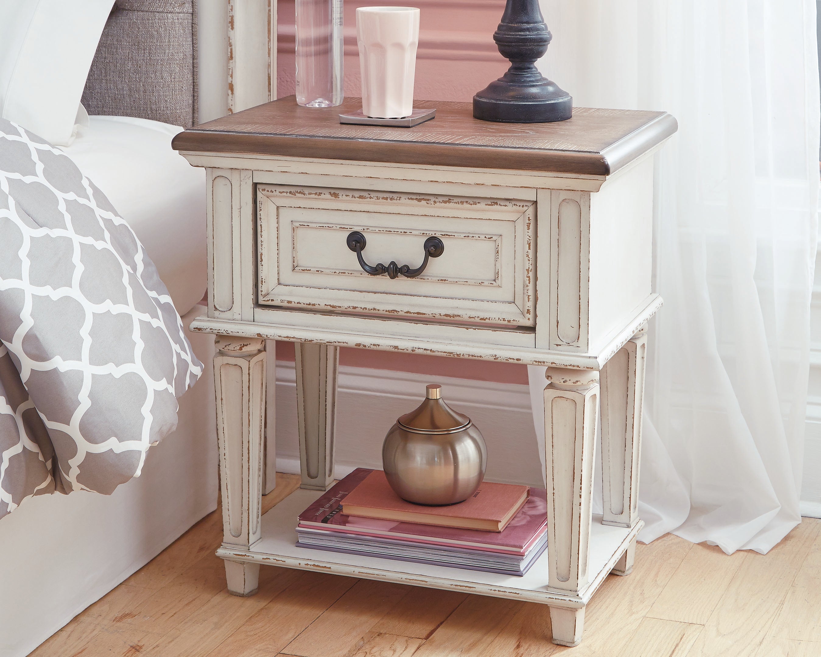 Prime Furniture - Ashley Furniture - Realyn Bedroom - One Drawer Night Stand / Chipped White - B743-91