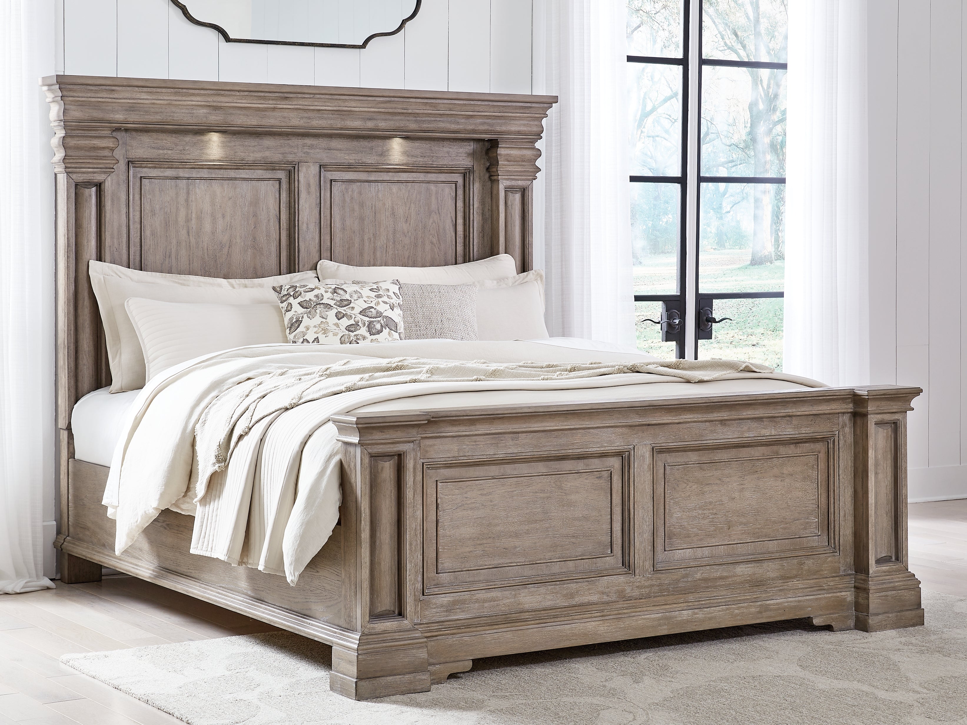 Prime Furniture - Ashley Furniture - Blairhurst Bedroom - California King Panel Bed / Light Grayish Brown - B916B5