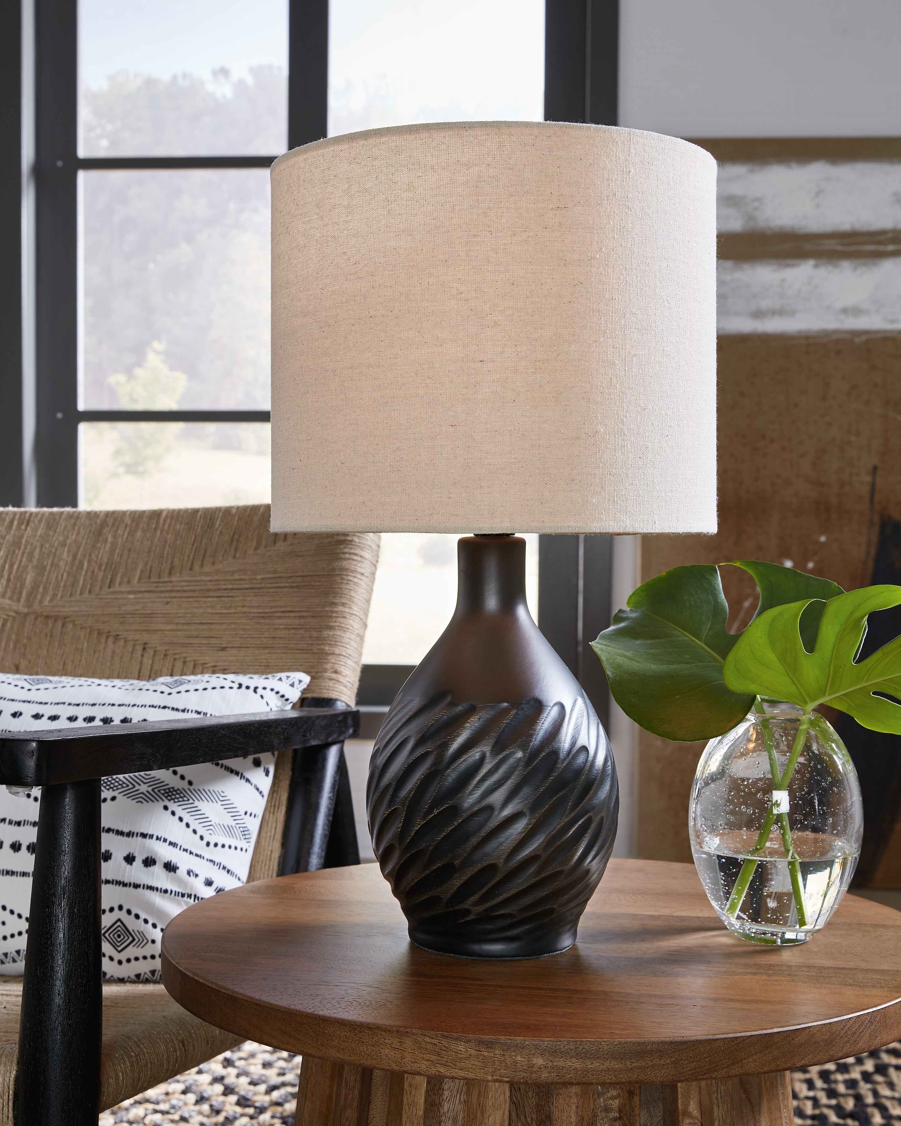 Prime Furniture - Ashley Furniture - Garinton Lighting - Ceramic Table Lamp (1/CN) / Black - L180184