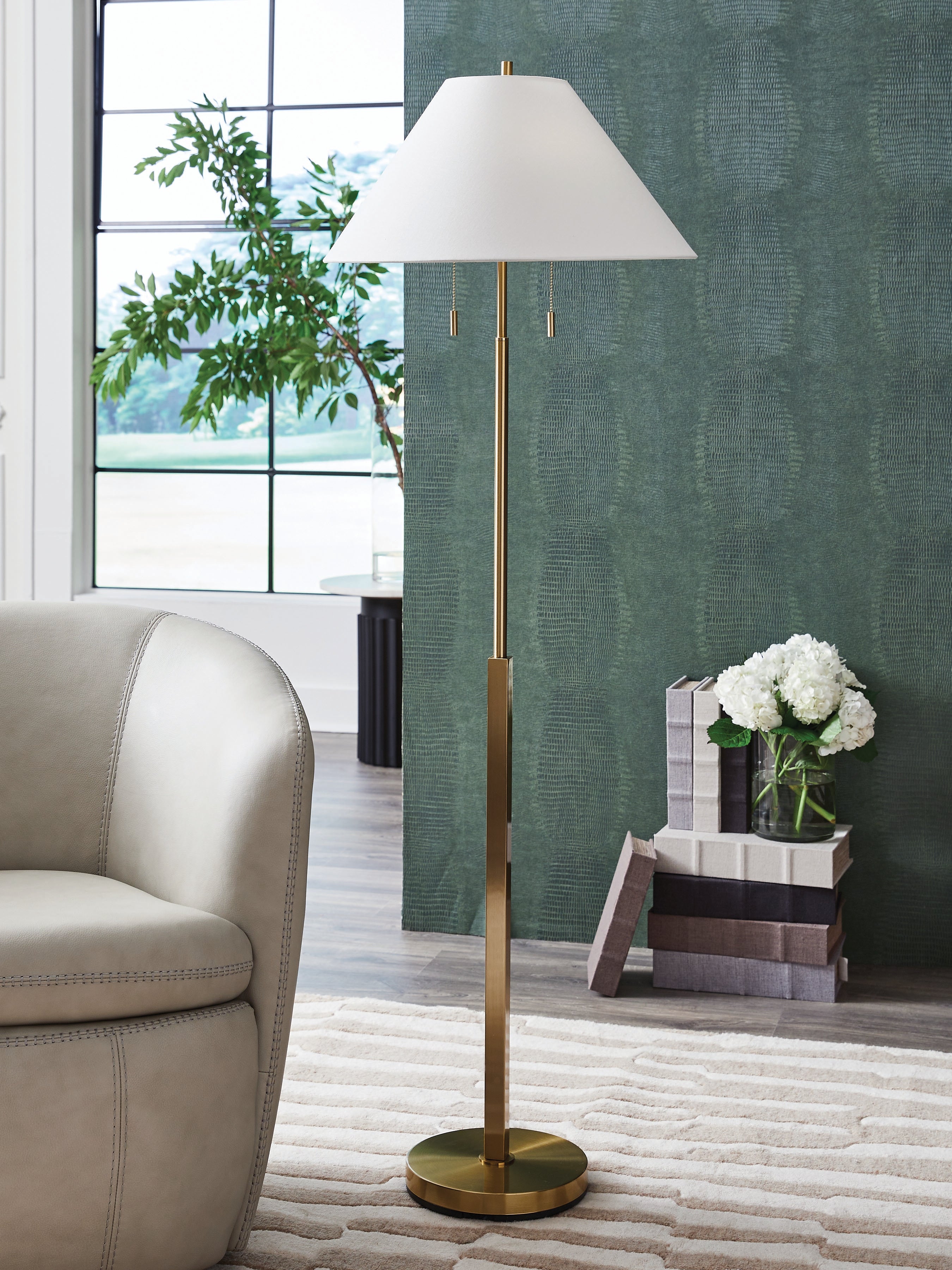 Prime Furniture - Ashley Furniture - Haigwood Lighting - Metal Floor Lamp (1/CN) / Gold Finish - L208471