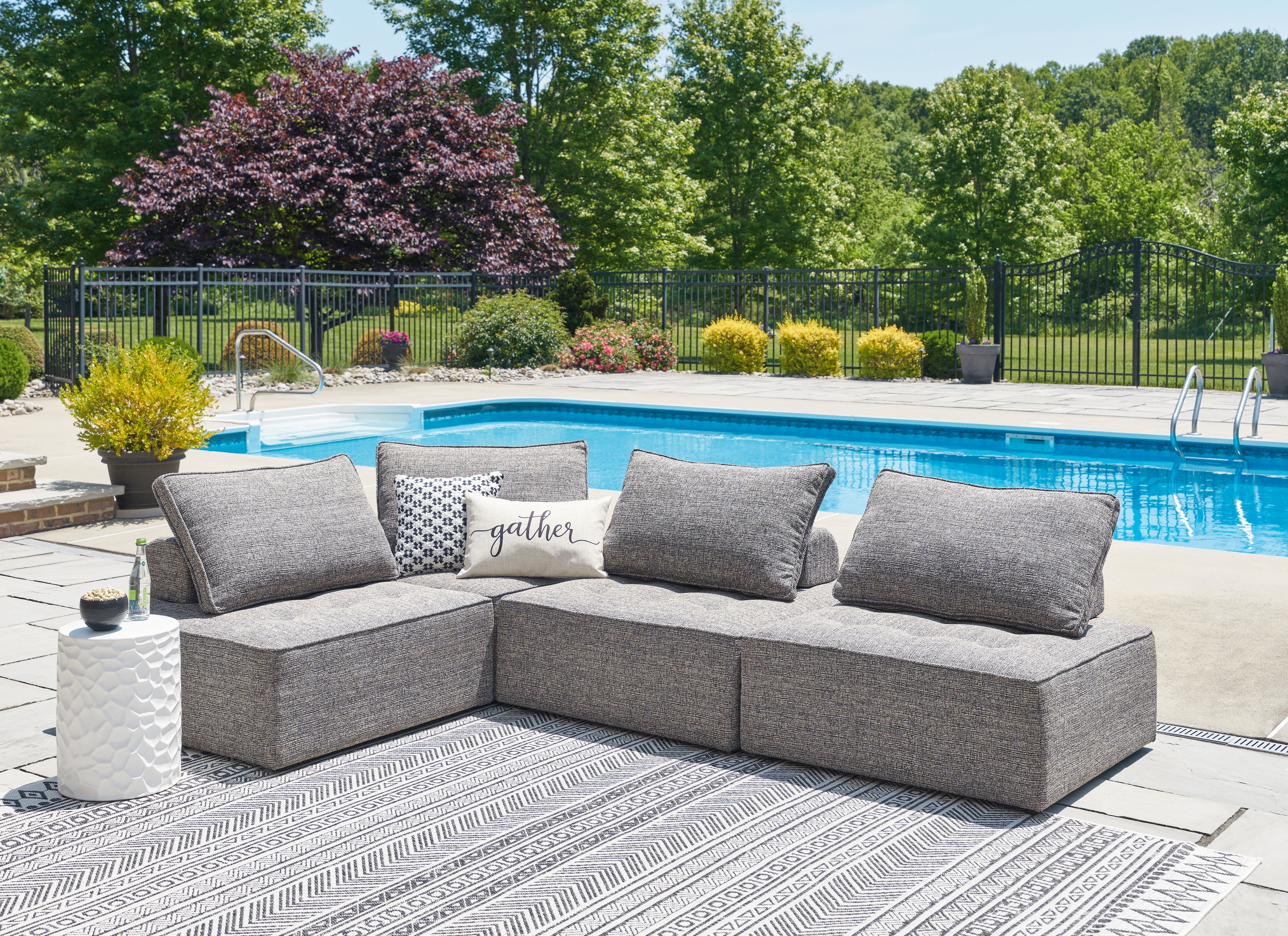 Prime Furniture - Ashley Furniture - Bree Zee Outdoor - 4-Piece Outdoor Sectional / Brown - P160P8