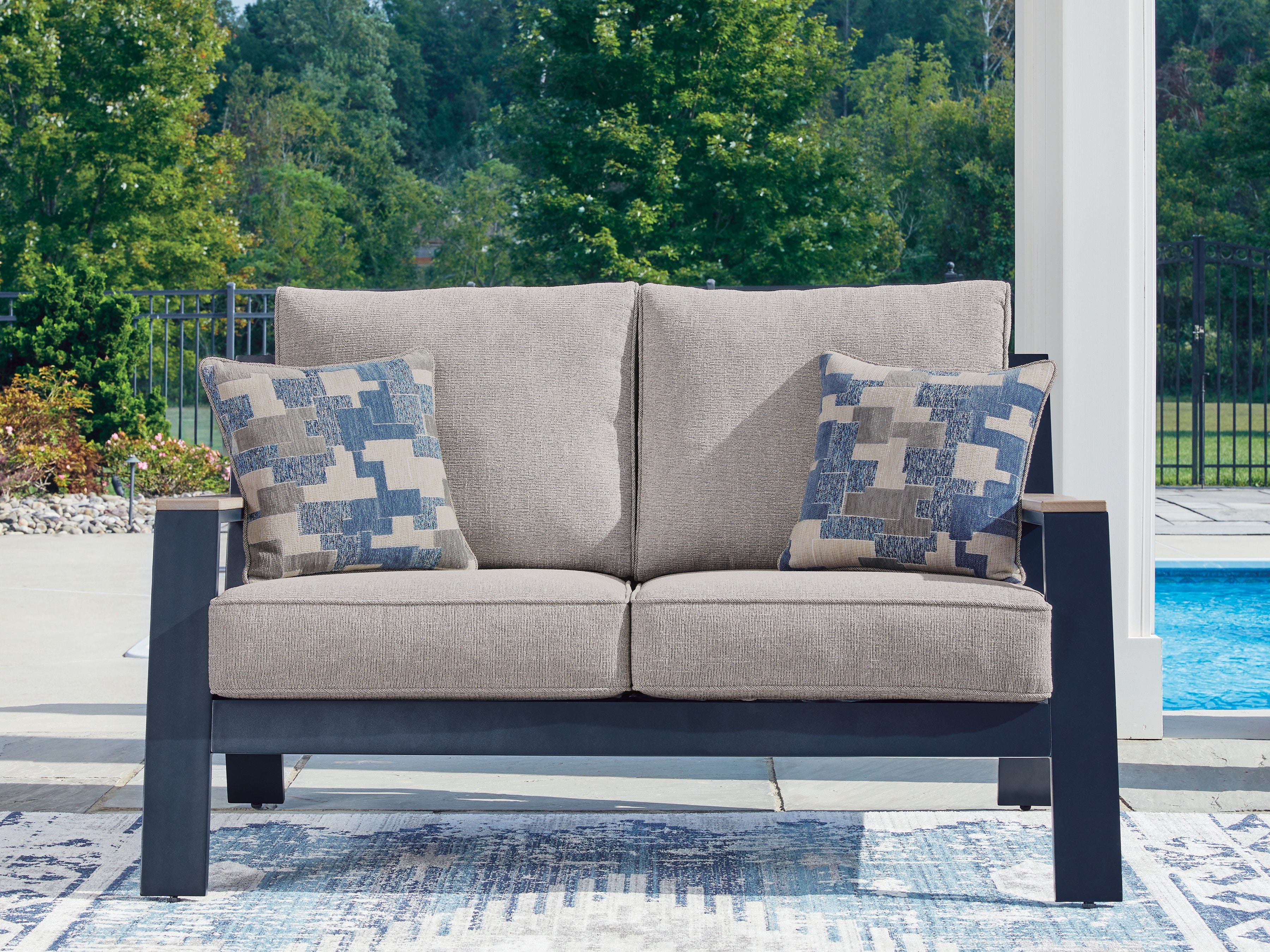 Prime Furniture - Ashley Furniture - East Beach Outdoor - Loveseat w/Cushion / Navy Blue/Driftwood - PCP587-835