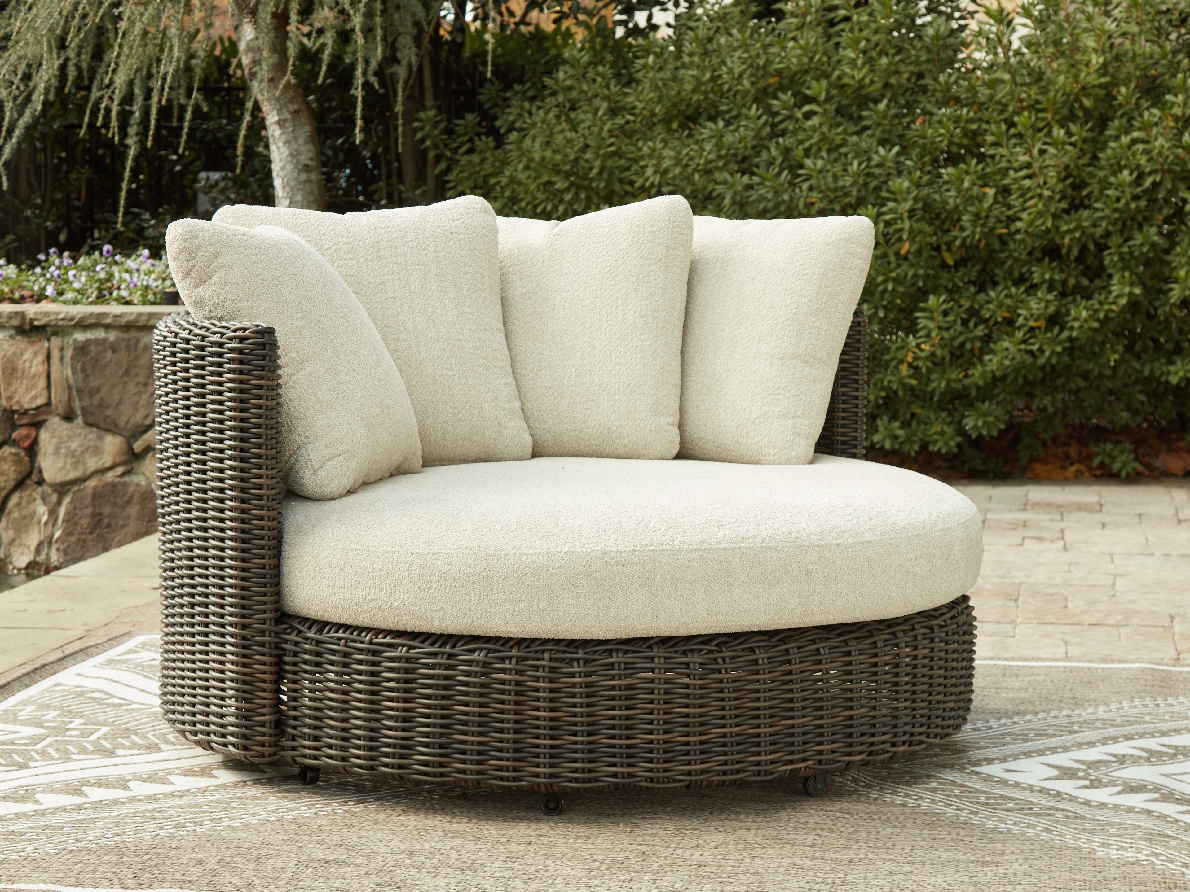 Prime Furniture - Ashley Furniture - Kimora Outdoor - Swivel Lounge Chair w/Cushion / Beige/Dark Brown - P711-810