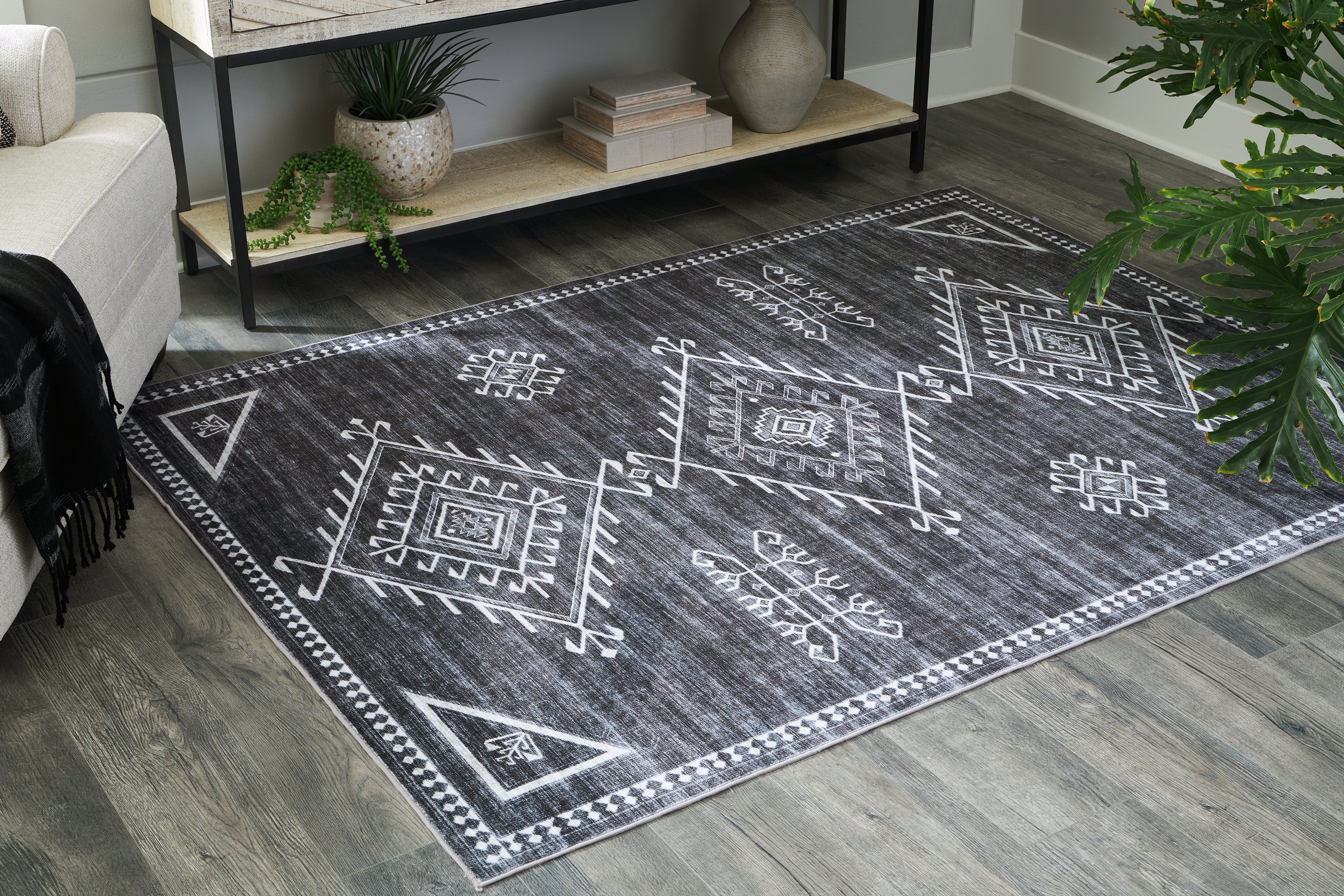 Prime Furniture - Ashley Furniture - Arloman Rug - 5' x 7' Washable Rug / Black/Cream/Gray - R405932