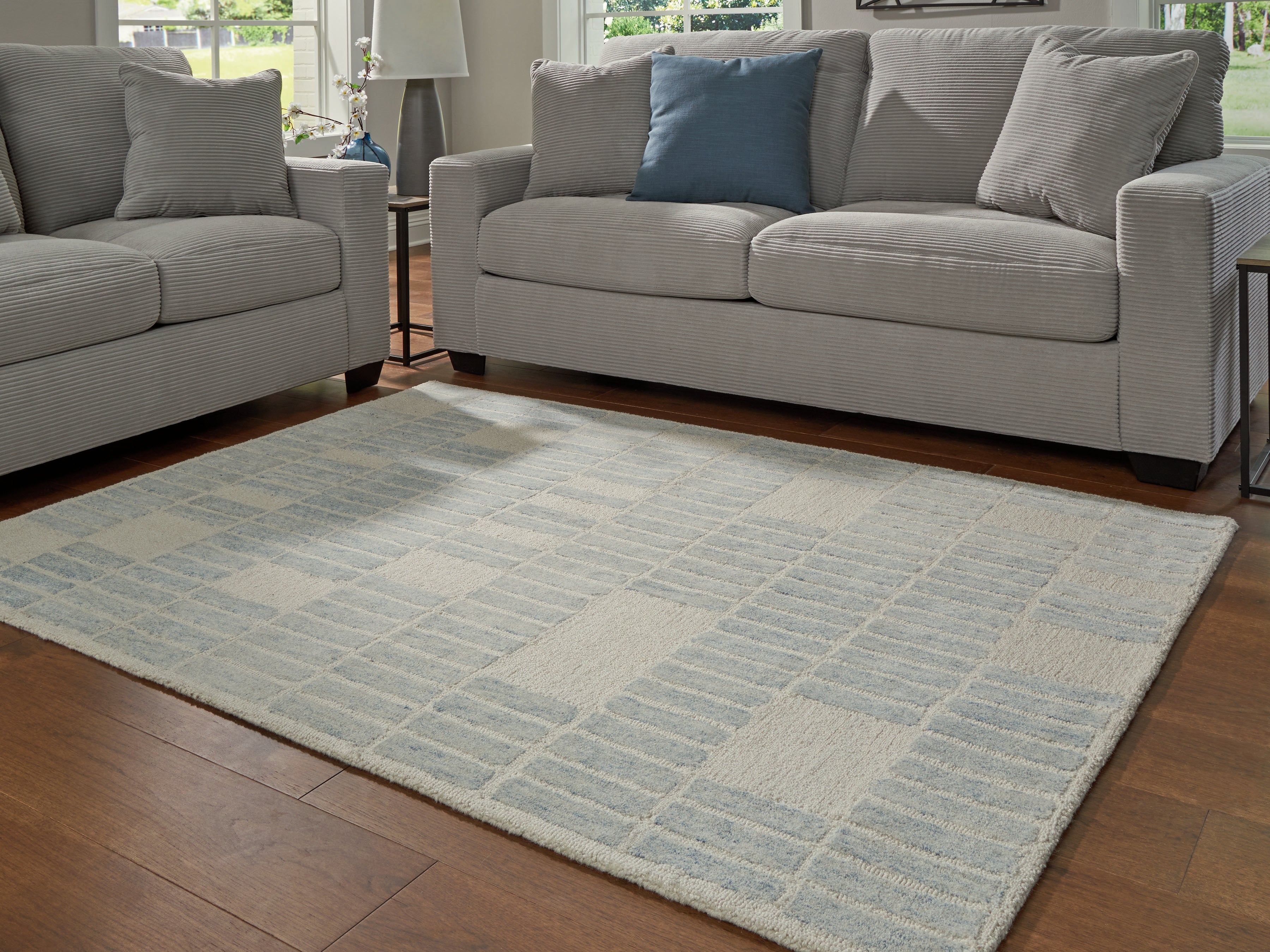 Prime Furniture - Ashley Furniture - Dylanton Rug - 5' x 7' Area Rug / Ivory/Blue - R407812