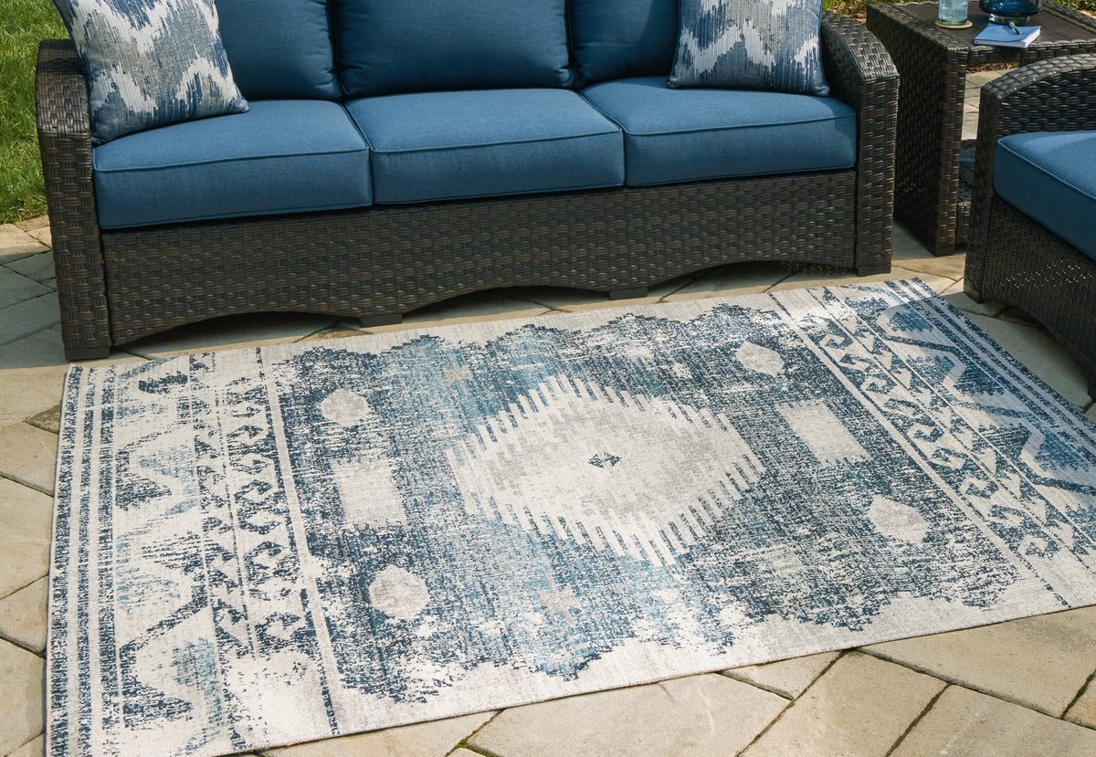 Prime Furniture - Ashley Furniture - Daddridge Rug - 8' x 10' Rug / Blue/Gray/Ivory - R900101