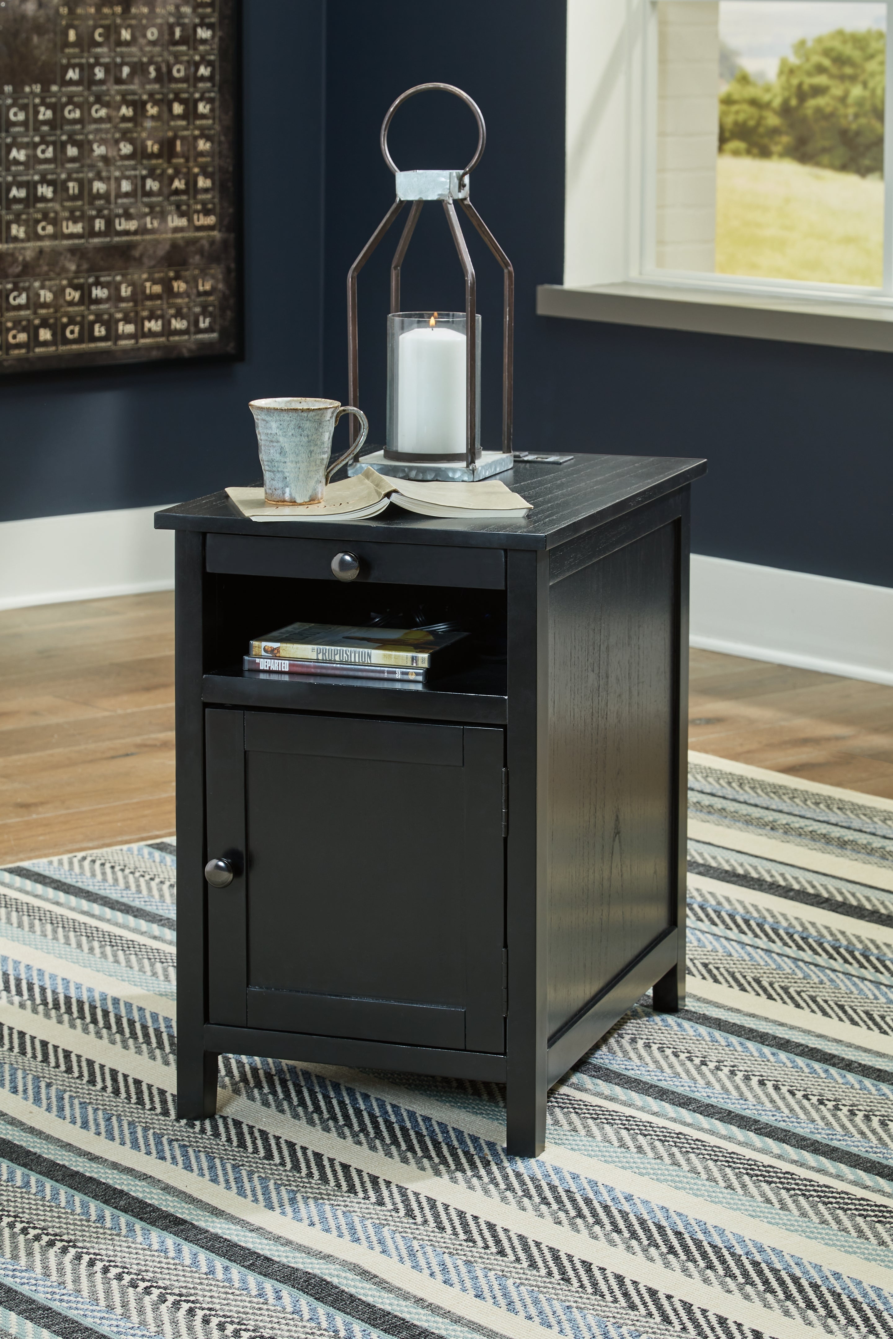 Prime Furniture - Ashley Furniture - Treytown Chairside End Table - Chair Side End Table / Black - T300-617